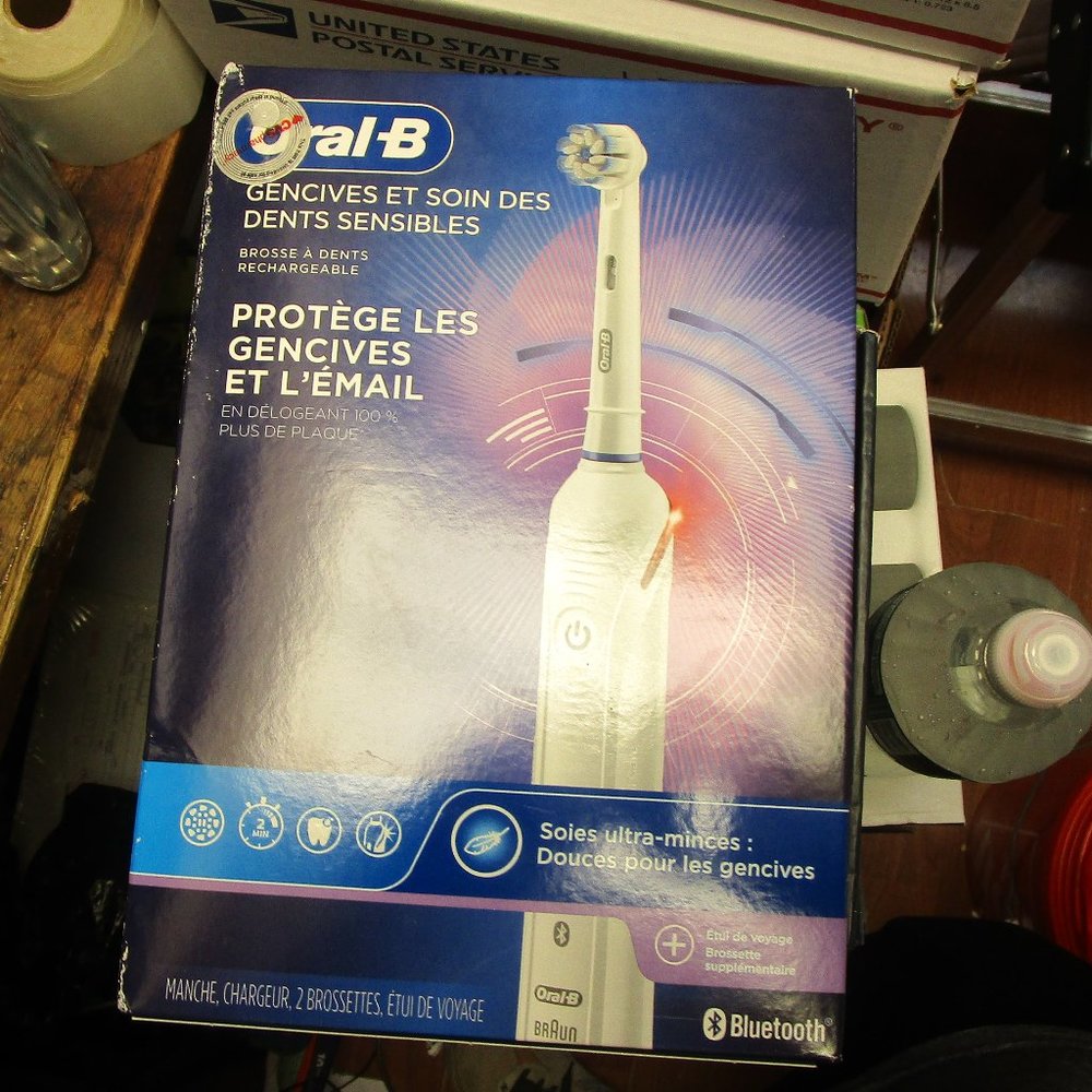 Oral-B Gum and Sensitive Care Rechargeable Electric Toothbrush
